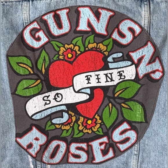 💙 Upcycled Guns N’ Roses Graphic Band Tee On Old Navy Denim Jean Jacket - Picture 3 of 5